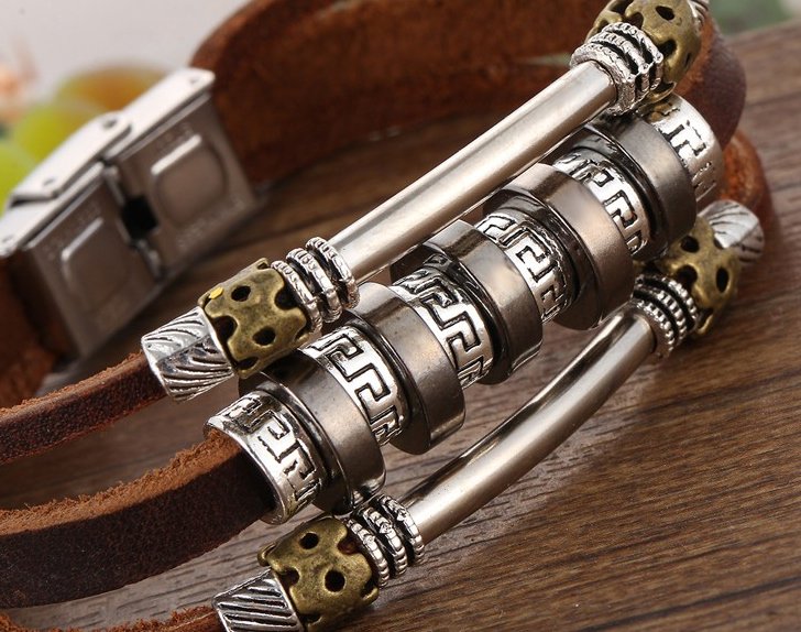 L_eeWaltersPhot's tweet photo. Next 15 Free Email Subscribers at California Republic Watch Company receive this bracelet, free with any purchase! 
https://t.co/oJtyR9Mypk https://t.co/nVLmP3GVQi