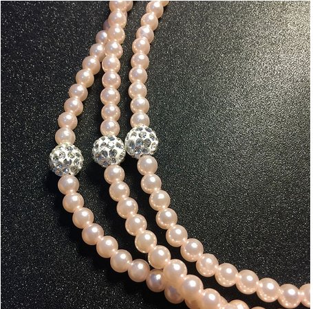 sunshine6888888's tweet photo. new  product :
pearl necklace earphone for Girls in large stock! welcome contact me for detail in box !! https://t.co/ZKOxlInvMh