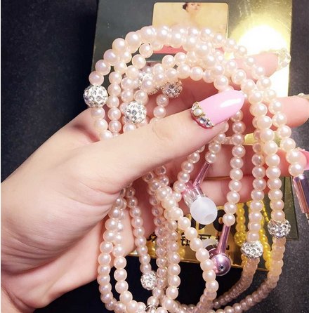 sunshine6888888's tweet photo. new  product :
pearl necklace earphone for Girls in large stock! welcome contact me for detail in box !! https://t.co/ZKOxlInvMh