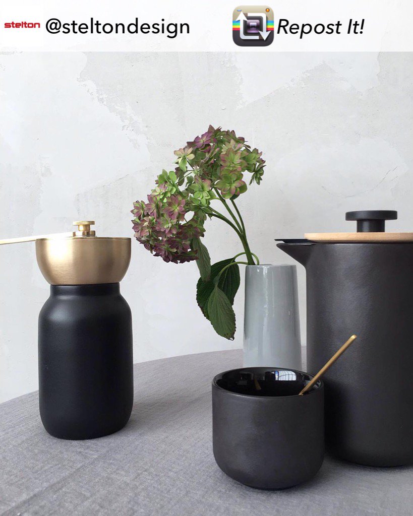 whitebrands's tweet photo. Coffee is served with @steltondesign
#theocollection #frenchpress #stelton #newcollection #nordicdesign #coffee https://t.co/0Pmlhrtkqx