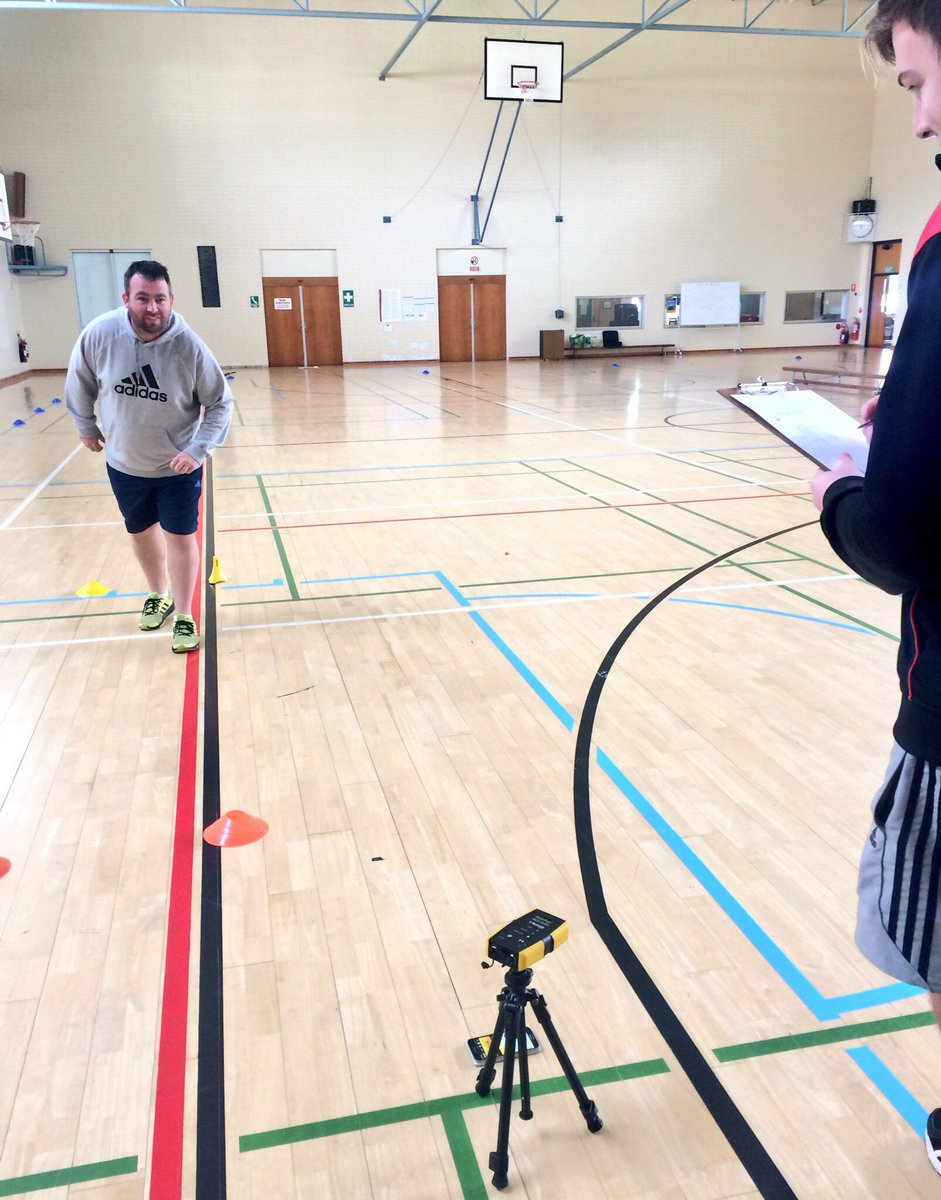 FlindersIpp's tweet photo. Troubleshooting the 20m sprint... Surely 7 seconds is wrong #injuries #slowteam #EDCT @southadelaidefc @ShapeResearch @SANFL https://t.co/t9poleTLfJ