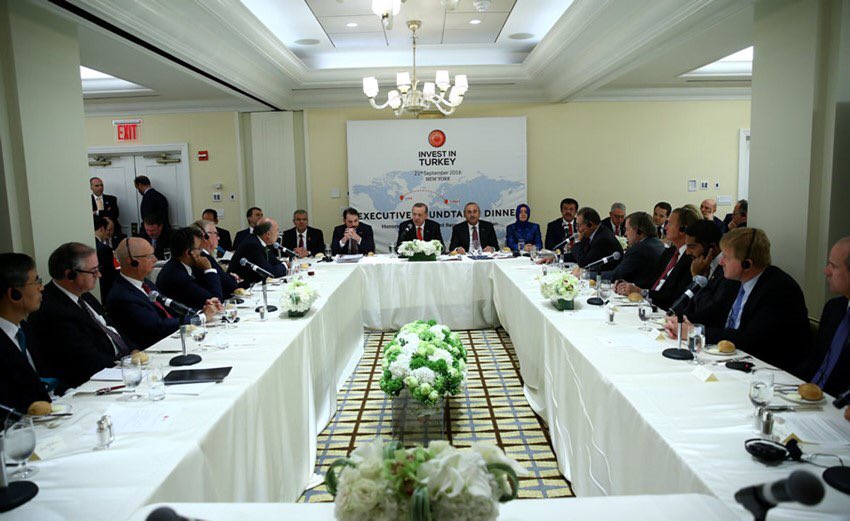 tcbestepe's tweet photo. Cumhurbaşkanı Erdoğan, ABD’li İş Adamları ve Yatırımcılarla Bir Araya Geldi https://t.co/PzNzpEe6nz https://t.co/FUKXNZdFJ9
