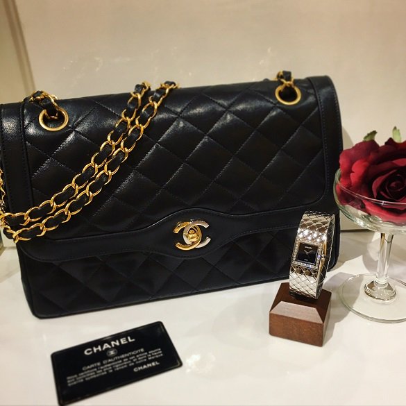 08510851's tweet photo. 【ルミネ1 1F HIROB】Vintage CHANELマトラッセバッグが入荷致しました*パリ限定モデルです。ぜひ店頭でお試し下さいませ+*みなさまのご来店お待ちしております♪ https://t.co/43NhTUqrW1