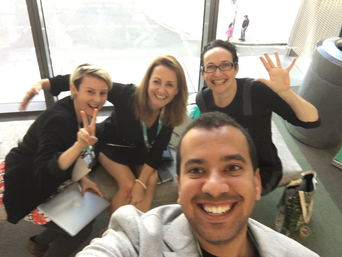 ChrisSmith_Life's tweet photo. I'm really getting into this selfie thing! The #Creative3 attendees are really awesome! https://t.co/y0UqMq1mB1