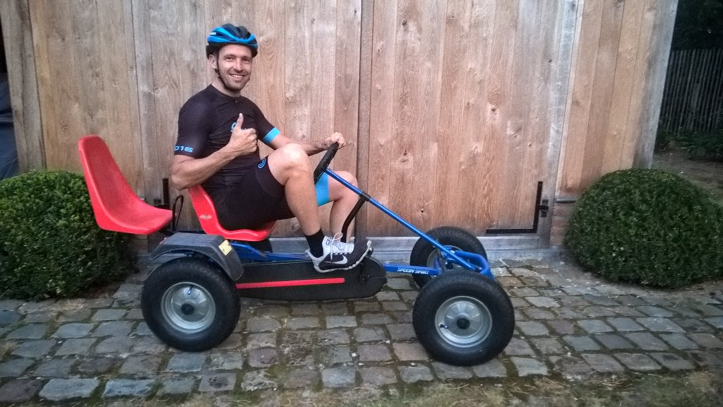 Wim_vdd's tweet photo. #cronoscarfree Wie rijdt er mee? Nog 1 plaatsje vrij Tremelo-Kontich! https://t.co/n7aDJtxfME