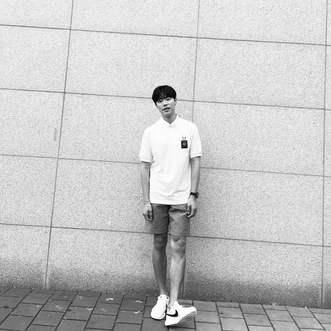 ryuyeolstar's tweet photo. [TRANS] 160922 #RyuJunYeol Instagram update
Crooked heart

@ryusdb comment: Sangcheol's heart

#류준열 https://t.co/dZJSBUWSnh