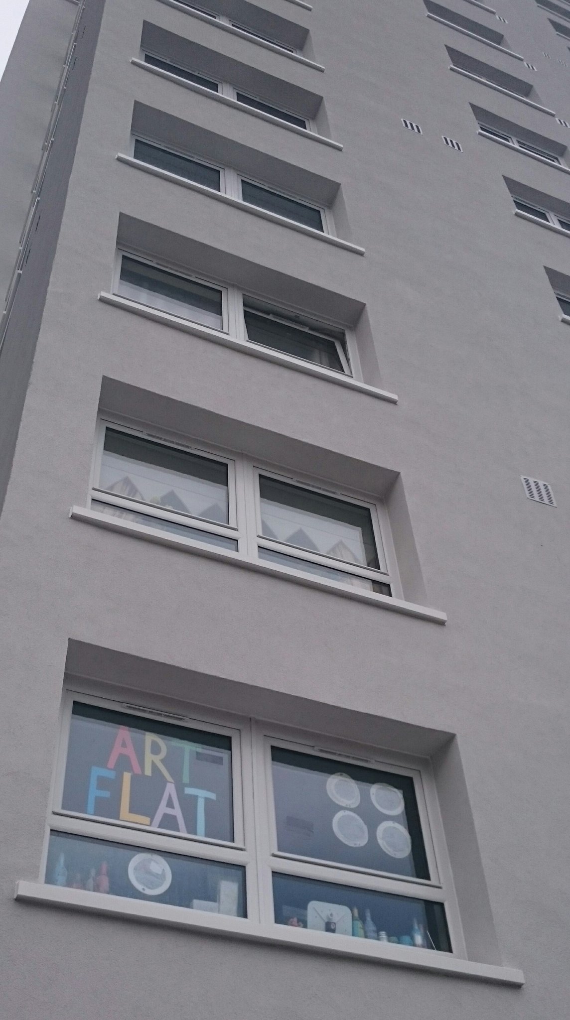 River Clyde Homes on Twitter "Who's in the house? Art, by the look of