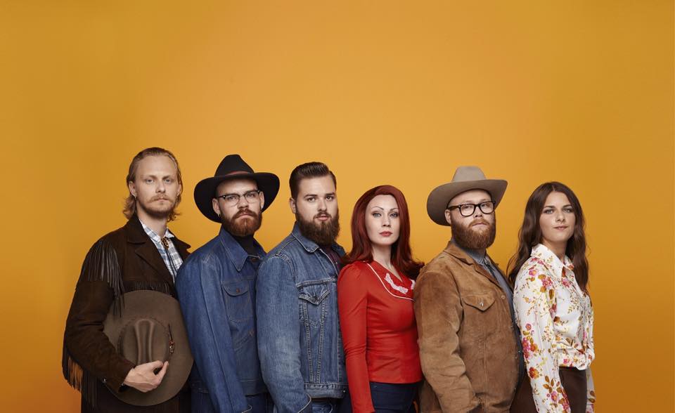 I kveld feirer vi slippfest med Ruby Red &amp; the Moonshine Brothers på Internasjonalen. Support Morgonrode + djs Die With Your Boots On