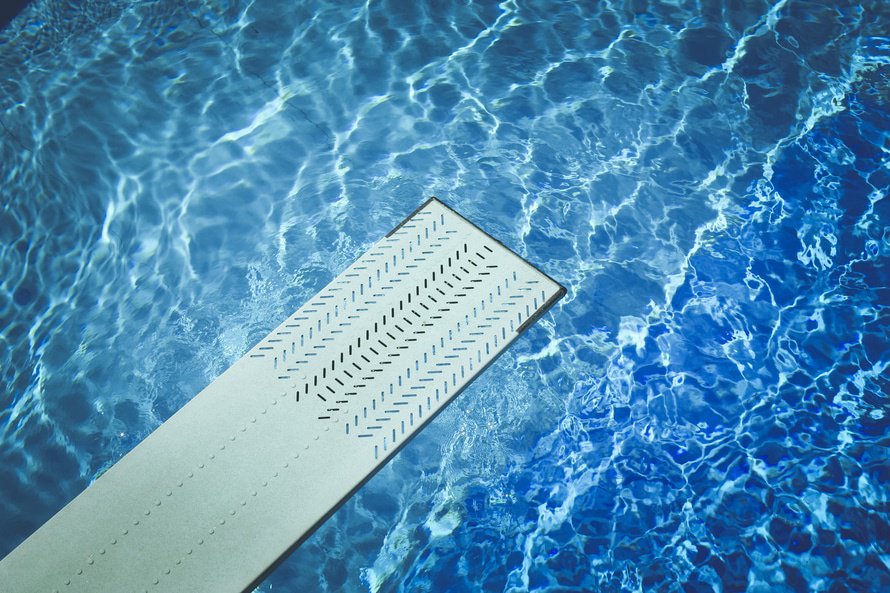 piscinas_com's tweet photo. Hoy que comienza el #Otoño queremos lanzar una pregunta: ¿Es mejor vaciar las piscinas durante el invierno o no? ¿Cuál es vuestra opinión? https://t.co/0IgIEVHJnr