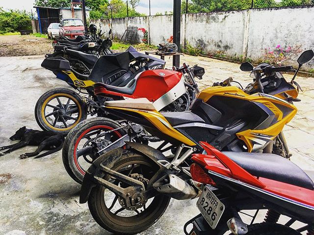 AutologueDesign's tweet image. #Pulsar200RS rear seat cowl and tail tidy underway. 
#YouAskWeGive