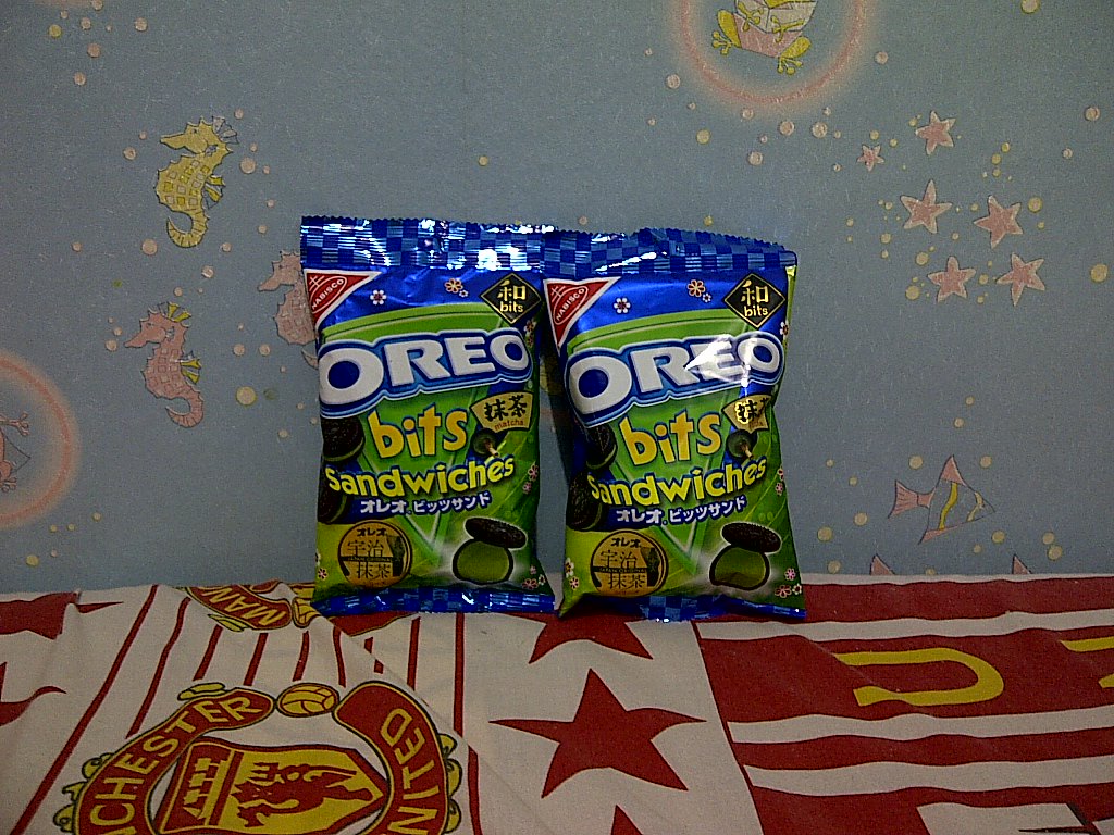 nike_qq's tweet photo. really like it #oreo #oreomatcha #japansnacks https://t.co/k9oxr7sAfp
