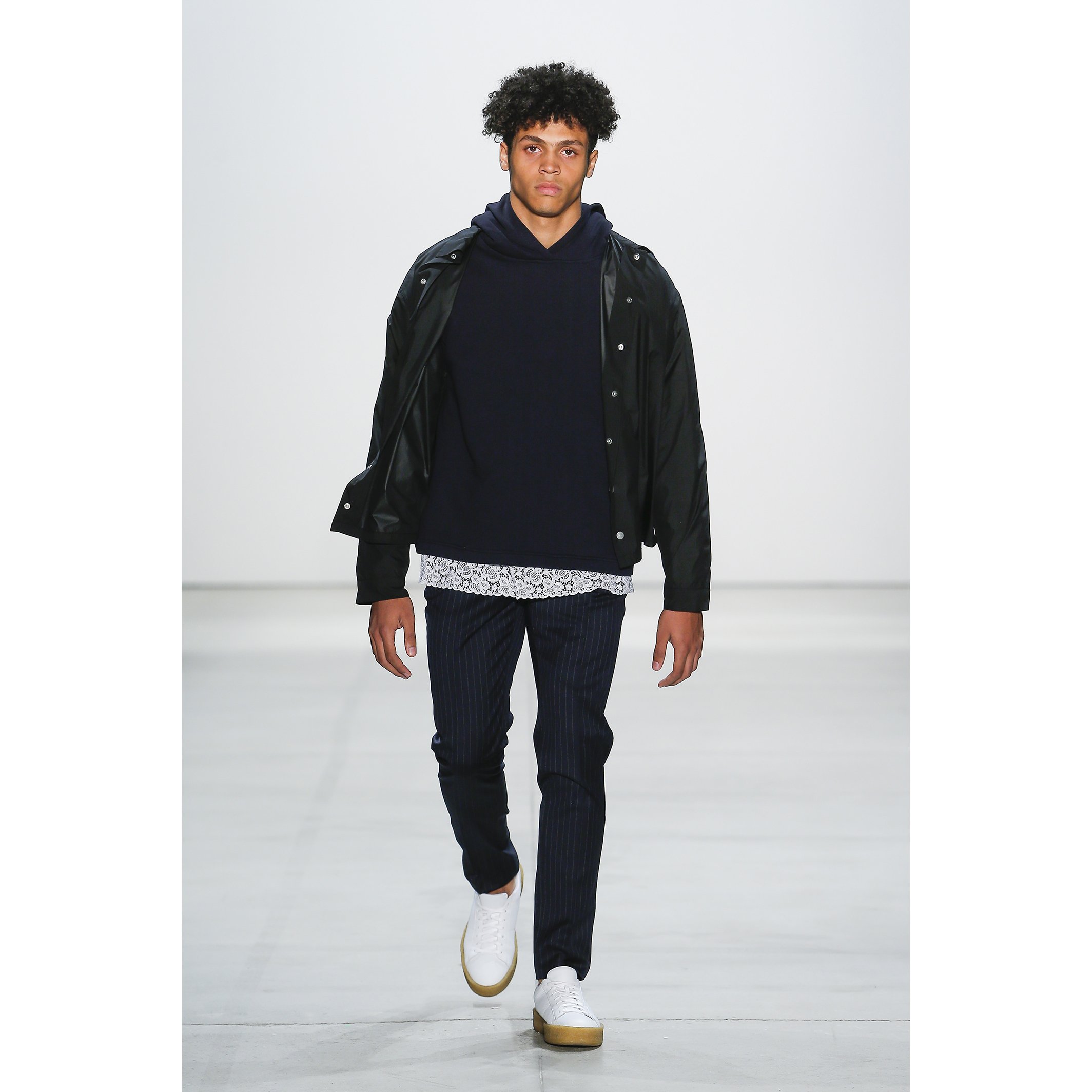 Band of Outsiders bandofoutsiders X