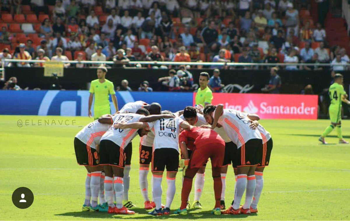 Garay_24's tweet photo. Unidos todo es mejor.
AMUNT VALENCIA.
#G24 #amuntvalencia https://t.co/RQNcRp00Ni