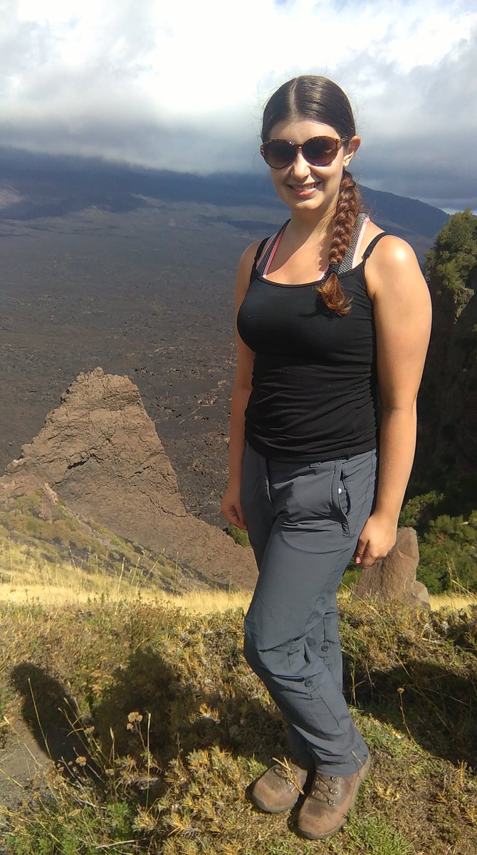 EmmaCollins4's tweet image. Valle Del Bove, Mt Etna, Sicily #Lava #Geology #MtEtna #Volcano