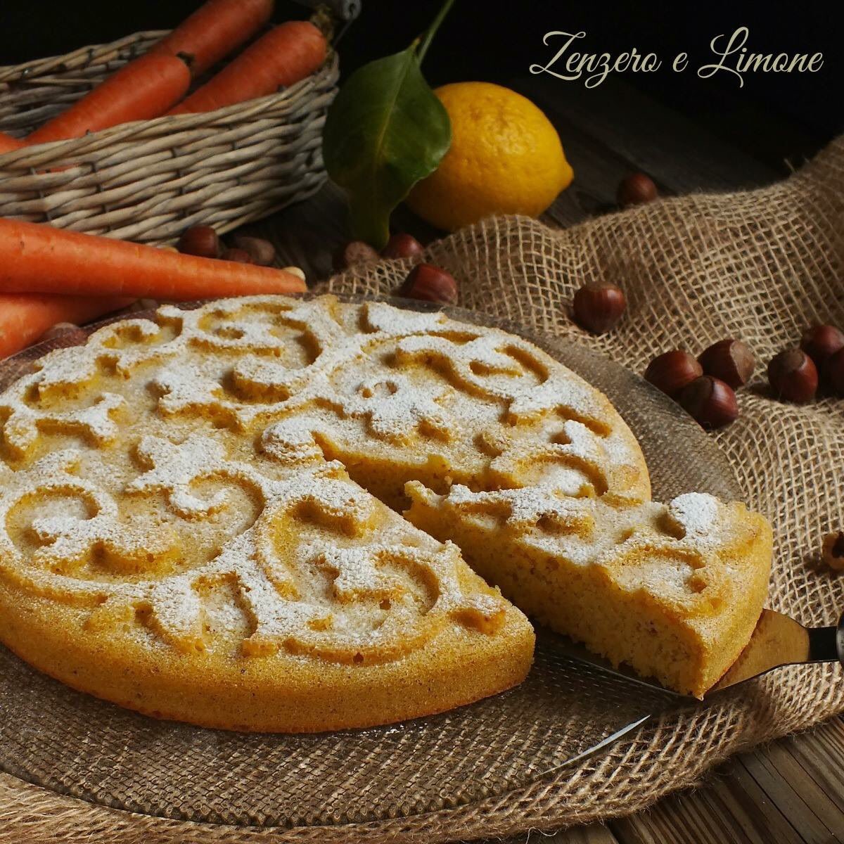 zenzeroelimone's tweet photo. TORTA DI CAROTE E NOCCIOLE ➡️ https://t.co/BlO782ReHJ #gialloblogs #foodporn #ricette #zenzeroelimone #foodie https://t.co/hCiP4X74Fn