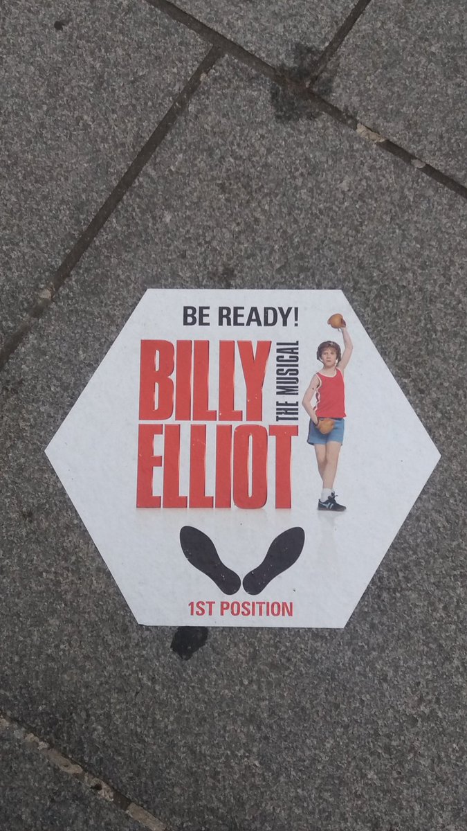mantomen's tweet photo. Finally! I have been waiting for this trip! #BillyElliot #billyelliotuktour #edinburghplayhouse https://t.co/M5ZUO4Wbr3