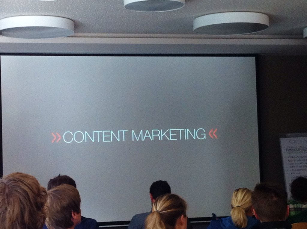 BscSch's tweet photo. geht man auf einen #mountainbike #kongress und was kommt? #contentmarketing https://t.co/pgHTgK174r