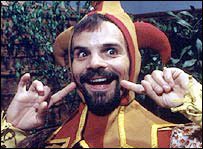 skanxtercarl's tweet photo. Struggling to think of who @BBCBreakfast's @jonkay01 reminds me of today. No, nothing! Totally unrelated, here's Mr Claypole. @benpratershow https://t.co/bH4si5M7Vh