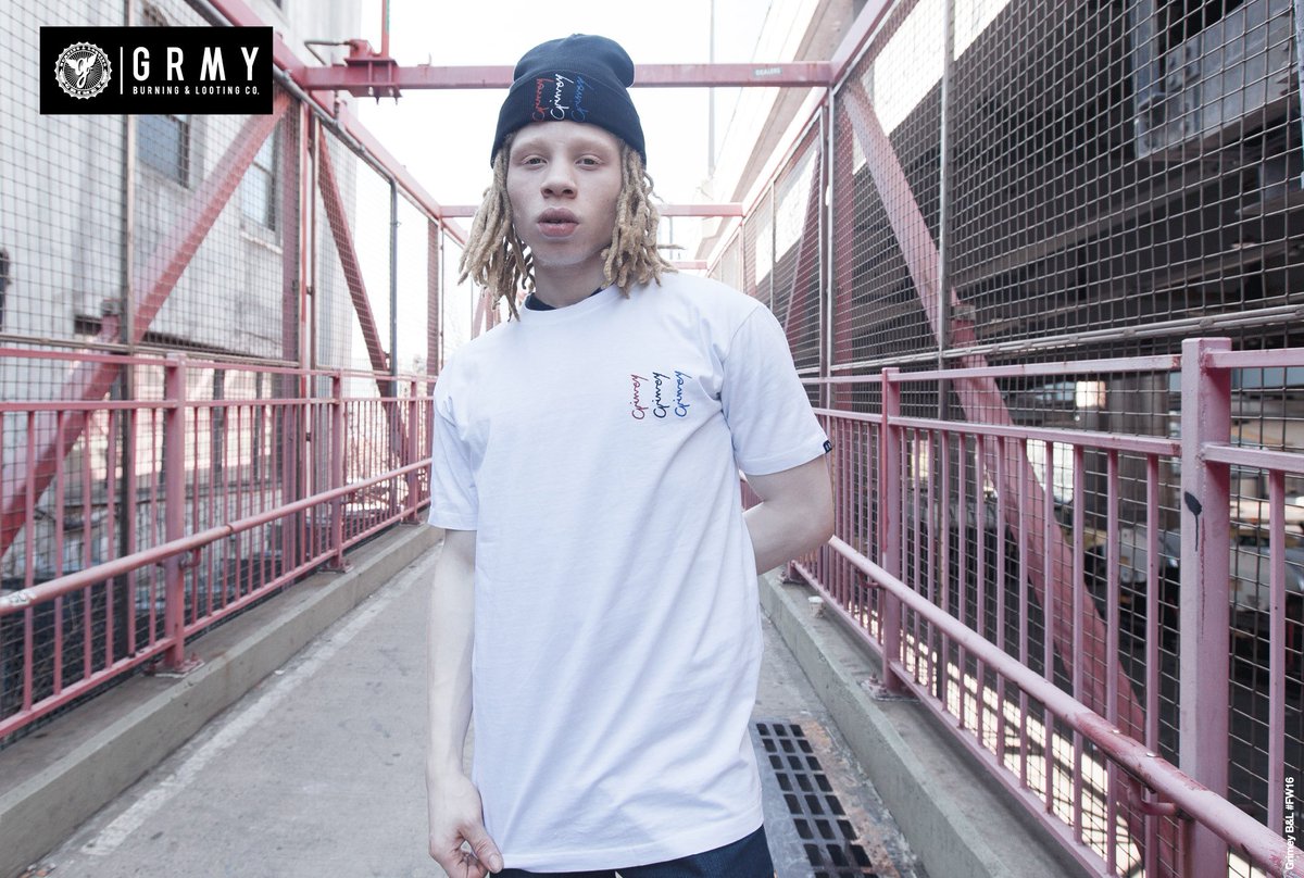 GrimeyOnlineStr's tweet photo. Nueva temporada ya en las tiendas
https://t.co/vPTCu9lXFF
    @GrimeyStoreBCN @GrimeyStoreMad https://t.co/URyV8RKQN8