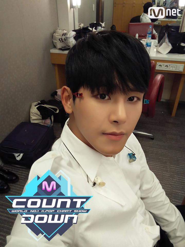 Nureeyah_5's tweet photo. #INFINITE จะขึ้นโชว์เวทีครั้งแรกในรายการ #Mcountdown ..วันนี้สี่โมงเย็น.อย่าลืมติดตามพี่อินกันด่วยน่ะค่าา.
#INFINITE_ONLY
#COMEBACK_INFINITE https://t.co/ZdFb5u2Wuk