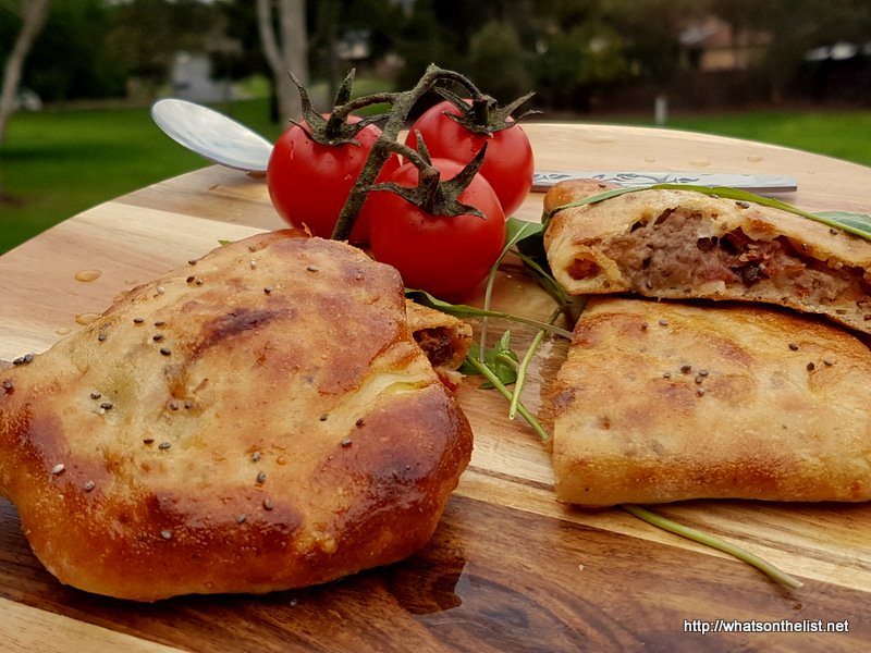 mickeydownunder's tweet photo. Meat &amp; cheese #calzones with homemade vegetable sauce 
#Thermomix inspired #healthy #recipe minimizes food wastage -> 
saves time &amp; $$$ https://t.co/DrMd7Ptd4a