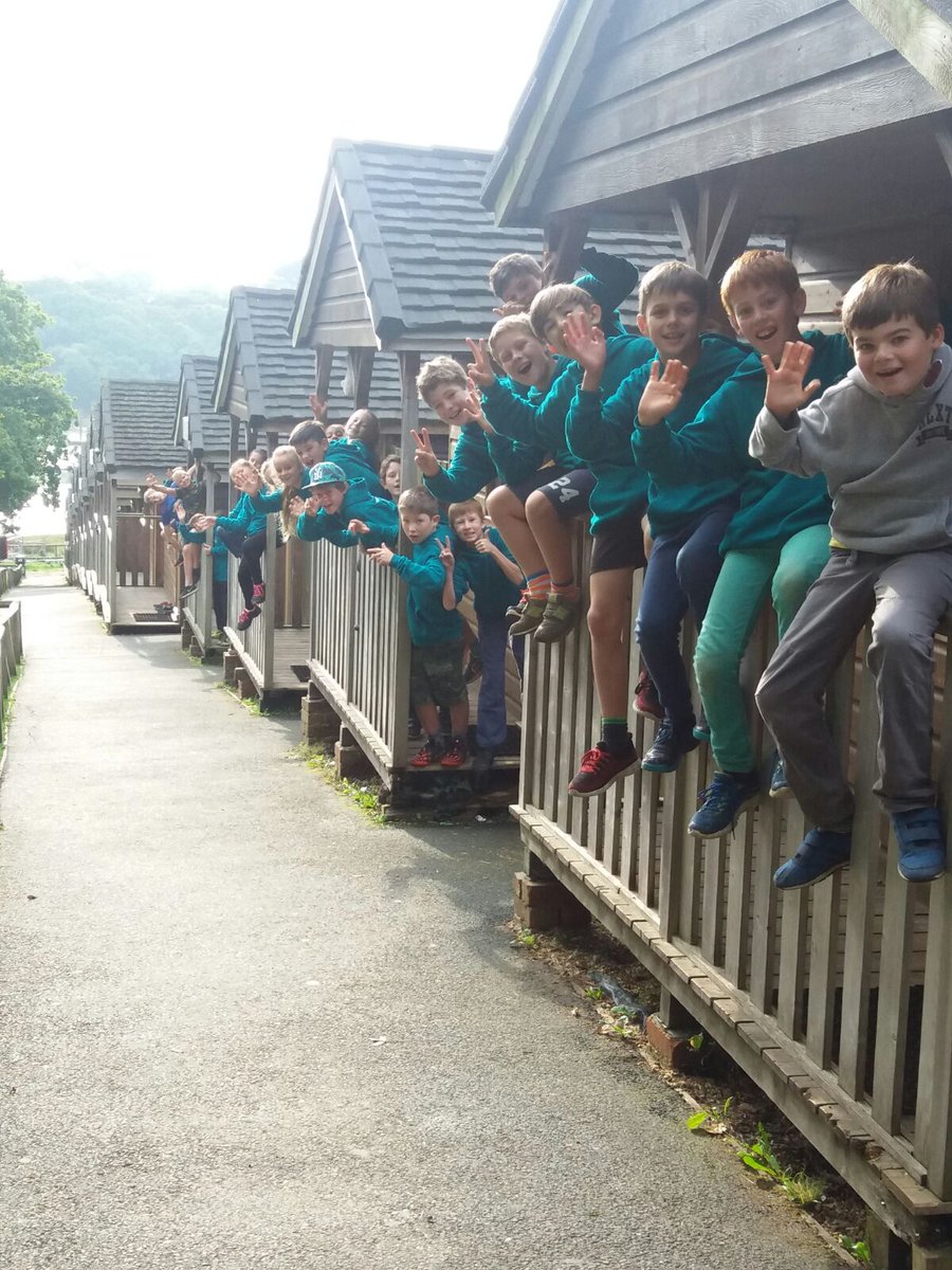 WisGreenPrimary's tweet image. Having a great time in the Isle of Wight #pglfun