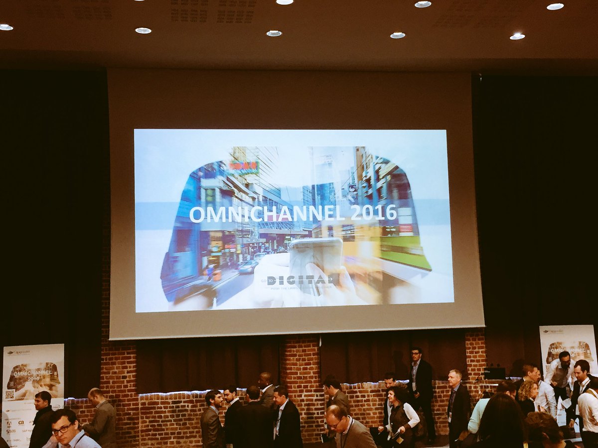 Sophie_Fds's tweet photo. #Omnichan16 c'est des confs et des échanges toute la journée à Euratechnologie Lille #omnicanal @capgeminifrance https://t.co/Zv1XJJnxYZ
