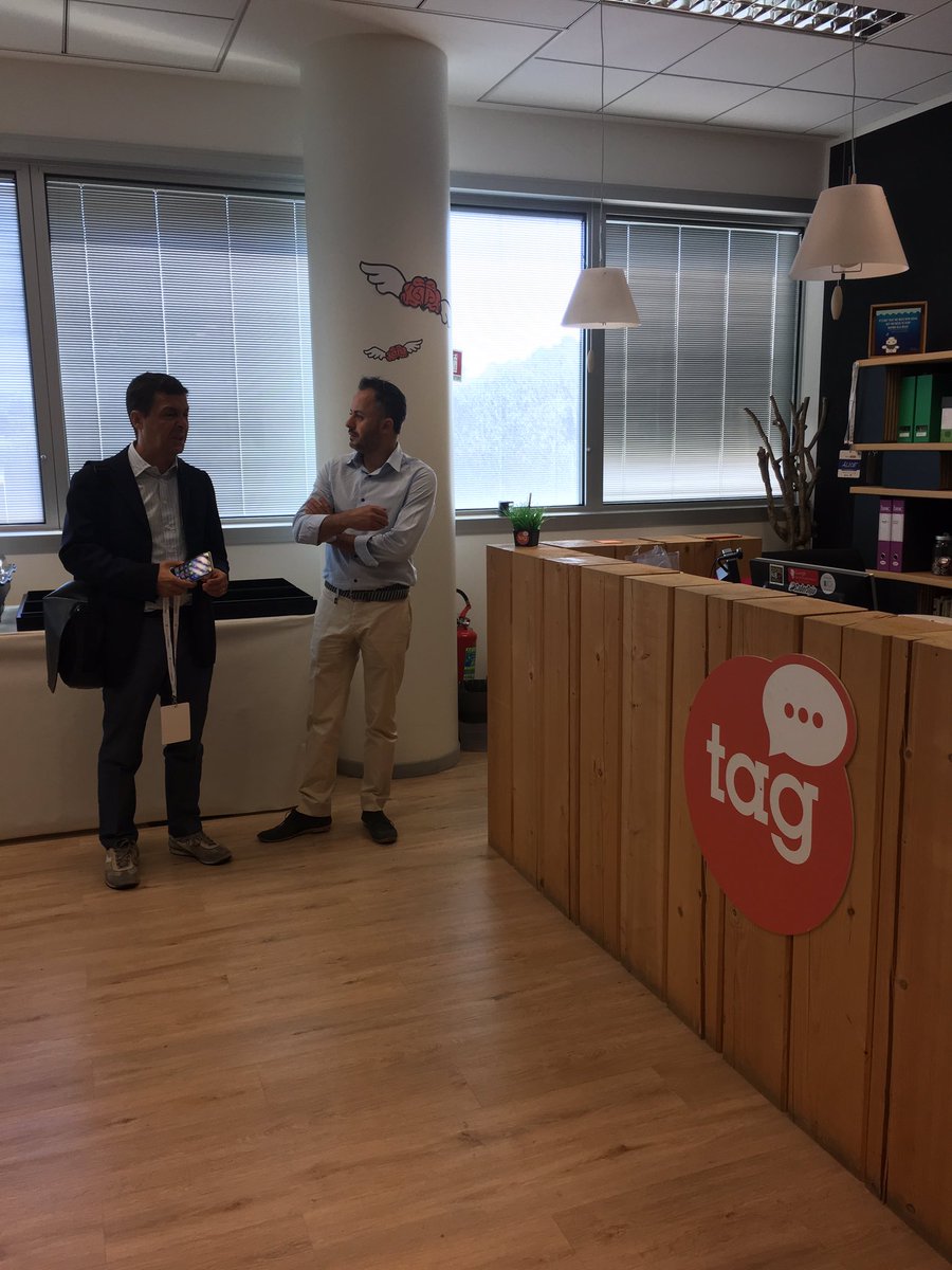 SanofiIT's tweet photo. #TechCare Ultimi preparativi prima dell'inizio di questa intensa giornata di co-creazione di soluzioni per chi vive con la #sm a #TAGgenova https://t.co/Bj2hDkGktZ