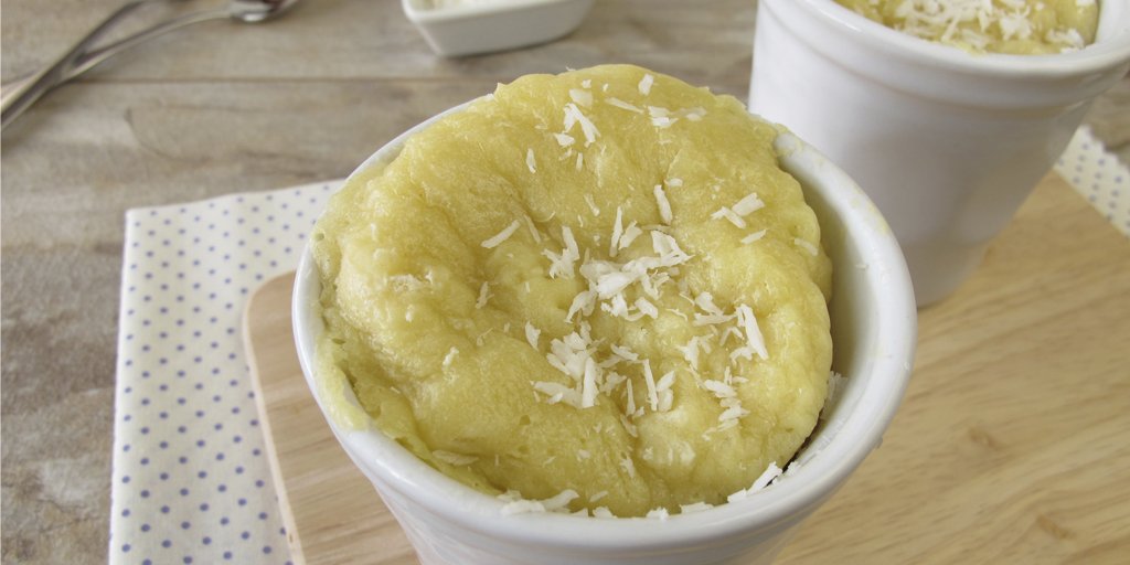 demos_lavuelta's tweet photo. En poco más de 2 minutos puedes hacer este mug cake de yogur y coco. ¡Un rico desayuno repleto de energía! https://t.co/k9R3RdyeGG https://t.co/a2PIgvYQ1n