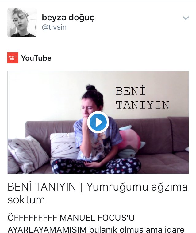 sinirlimidedin's tweet photo. Bi insanin tek yetenegi nasil agzina bisiler sokmak olabilir madem oyle niye bunla ovunuyosun bu ne aq @raveyjar https://t.co/DQezxogfKx