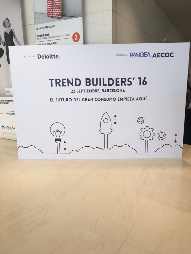 #trendbuilders #aecoc -> a ver que trae el futuro