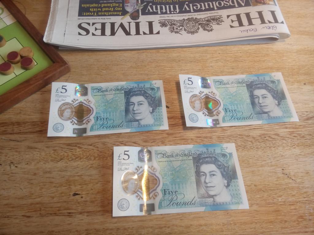 My #FirstFiver turned out to be three. They're going to @calaiskitchens, <a href="/RefugeeCKitchen/">Refugee Community Kitchen</a> and #HotFoodIdomeni
