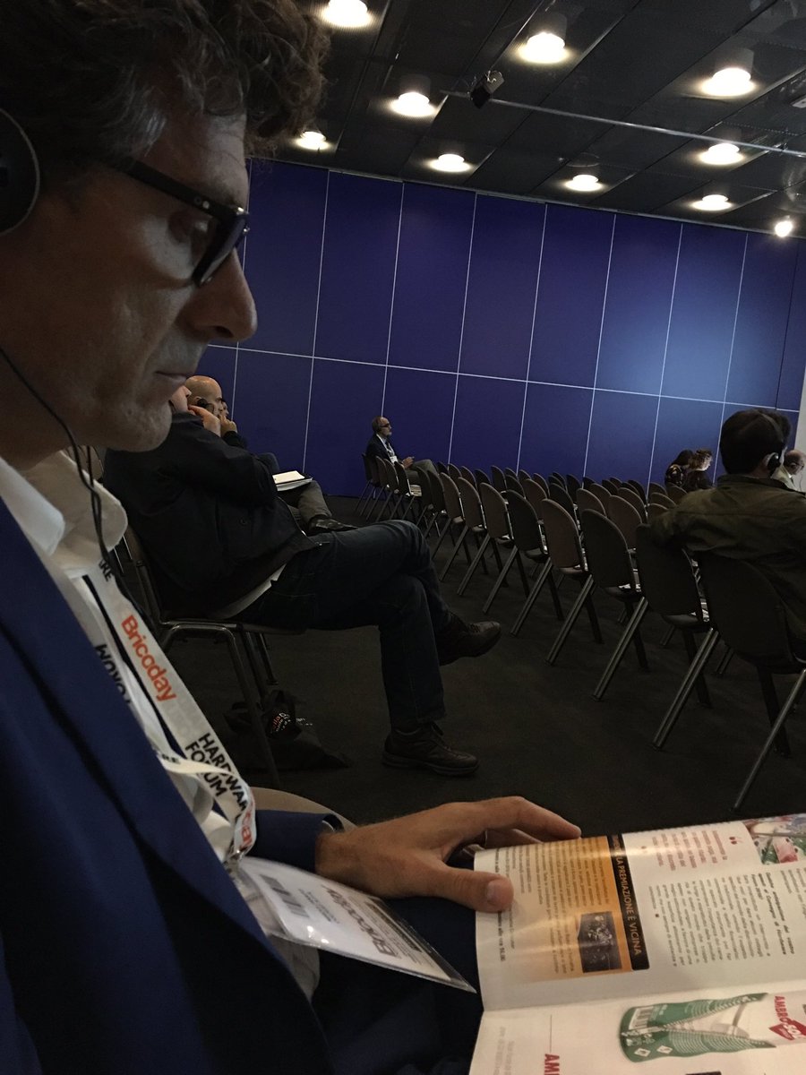 colfertspa's tweet photo. @colfertspa ad #hardwareforum in attesa di parlare di #Lean e #Kaizen in #colfert #conosciamocimeglio #bricoday https://t.co/AuVXBnxcUq