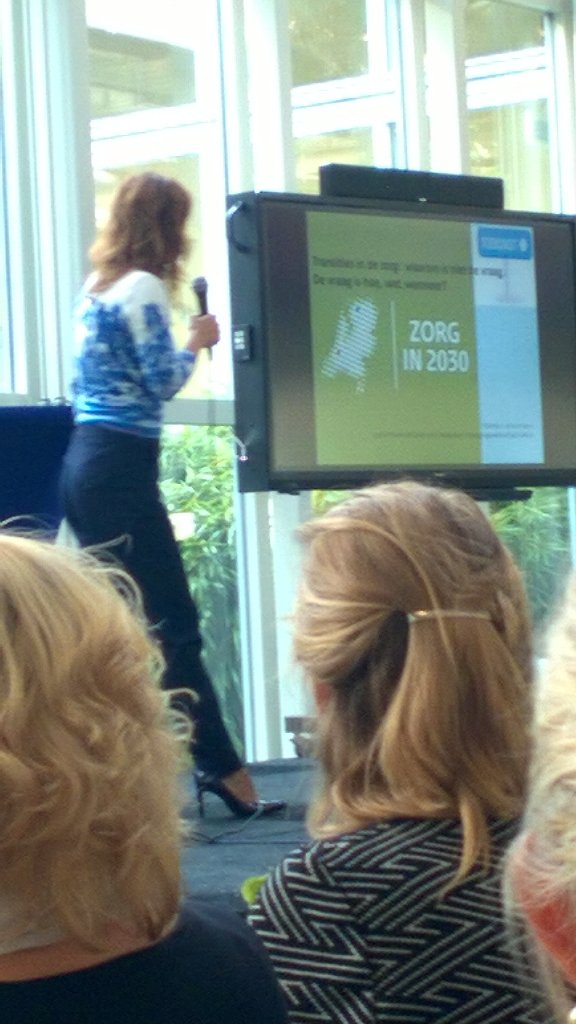 Zit bij het onderwijsfestival #ofghu16Zorg in 2030. Transities in de zorg. Interessant!