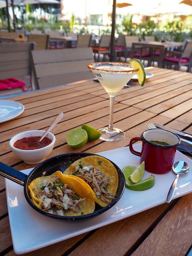 Si todavía no has viajado al paraíso de los tacos <a href="/MexndCo/">Mex&Co</a> es tu sitio. ow.ly/3uZB304reac