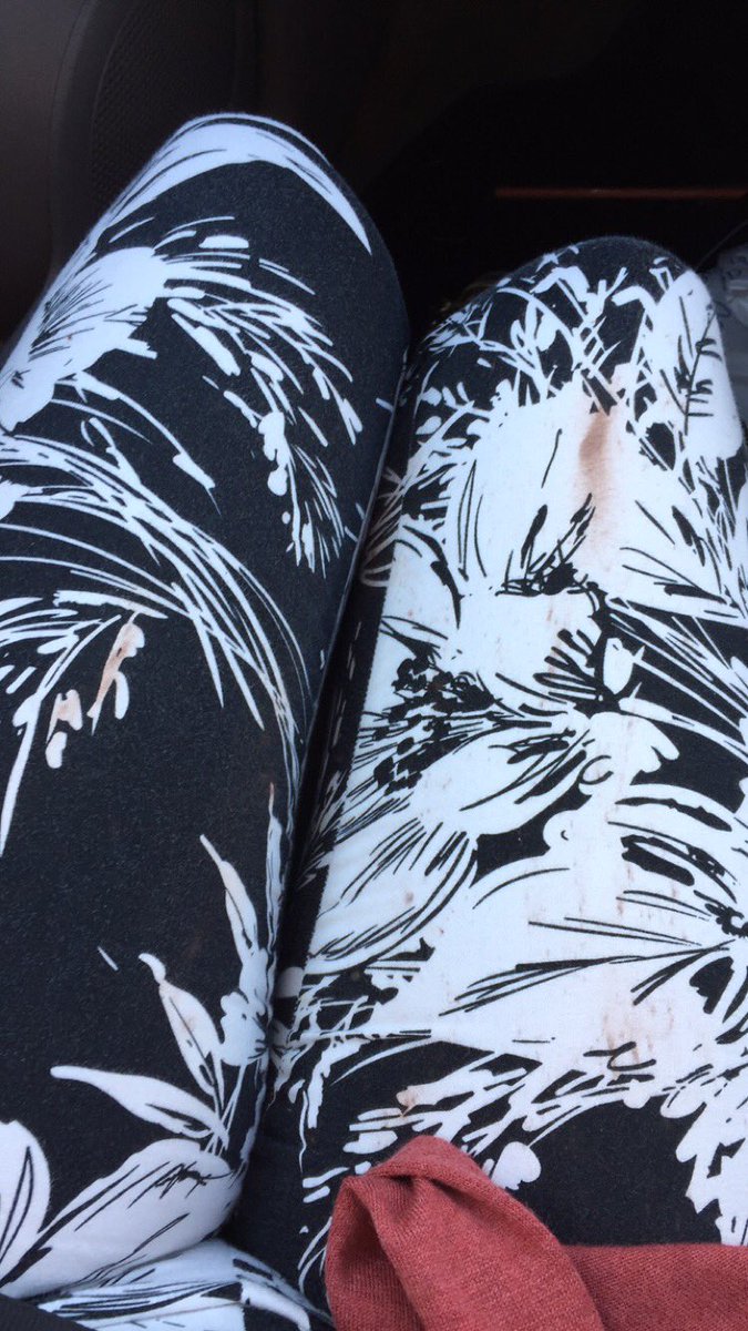 aligordonx's tweet photo. Good start to the working day. #makeupexplosion ๐ฅ https://t.co/q8rhQtt2Fa
