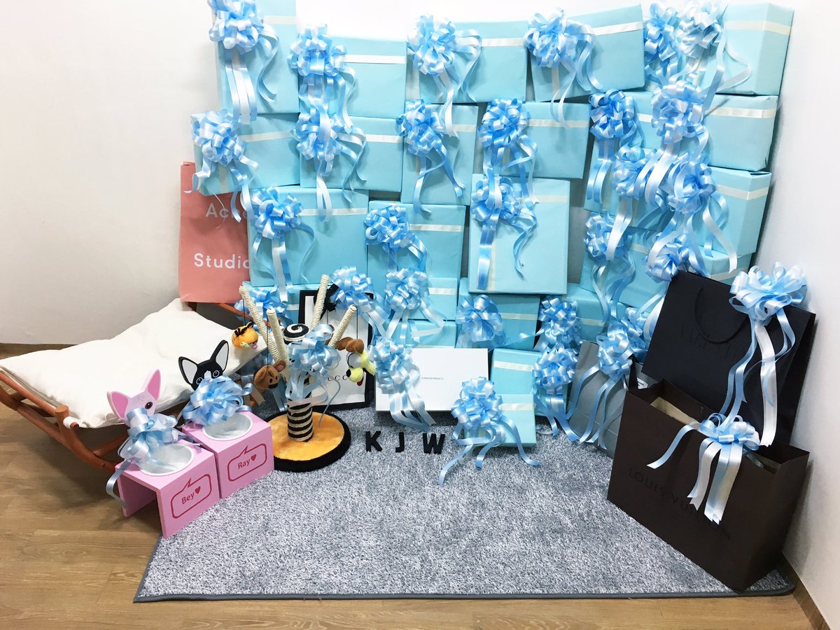 starstar0926's tweet photo. #진우 #김진우 #Happy26thJINWOOday #jinwoo B-day support already arrived YG. Jinwoo will get it on his birthday, SEP 26✨✨✨ https://t.co/TmkpbEvFmM