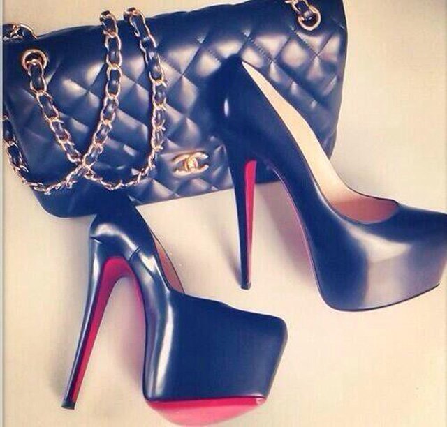 fireonheels's tweet photo. In 💓 #heels #highheels #pumps https://t.co/XoRJy2gBtY