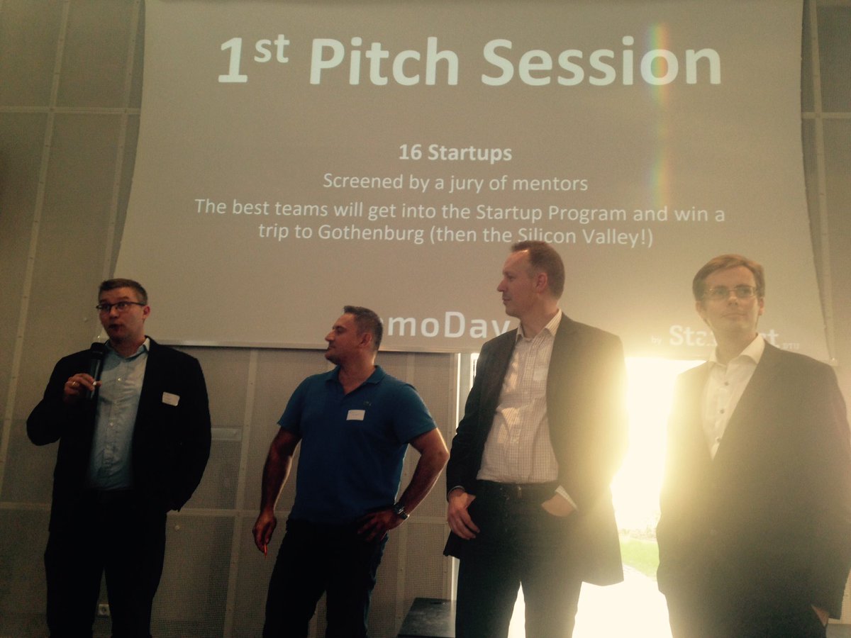 LigaNormann's tweet photo. Great ideas, great teams and determination - that's what today's jury is looking for! Good luck to all teams! #DTUDemoDay6 #cphtechfest https://t.co/MT07LgruSW