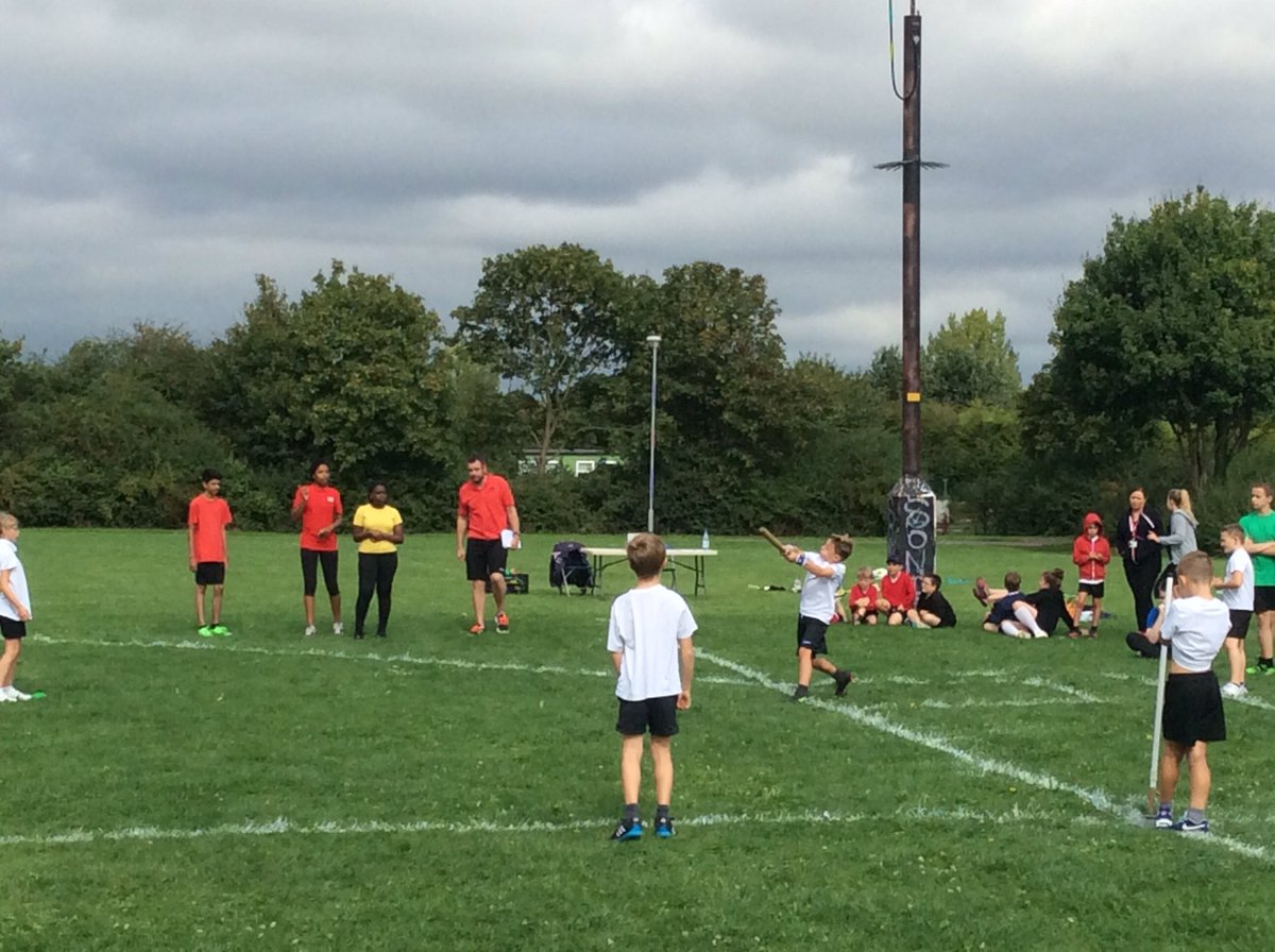 WilliamLawSch's tweet photo. Year 4 enjoyed a rounders festival at KS today. We made the final #greateffort and we'll try and go one better next time #lotsofcompetition https://t.co/vEg1tTQuKz