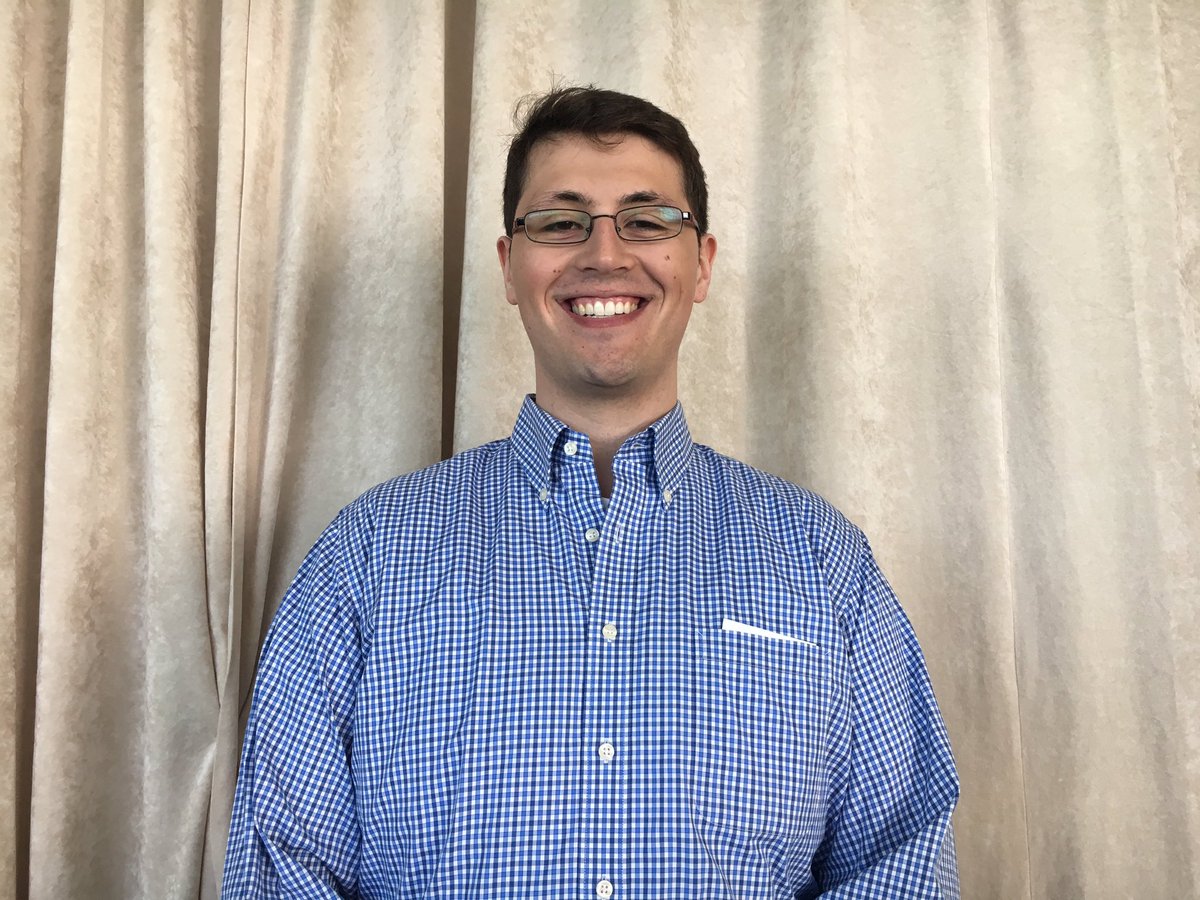LibertySciCtr's tweet photo. Congrats Ben Berkowitz, winner of LSC's online #chess challenge! Today he's here to face off world chess champ #MagnusCarlsen. #lscchess https://t.co/BC4Ozd0vX3