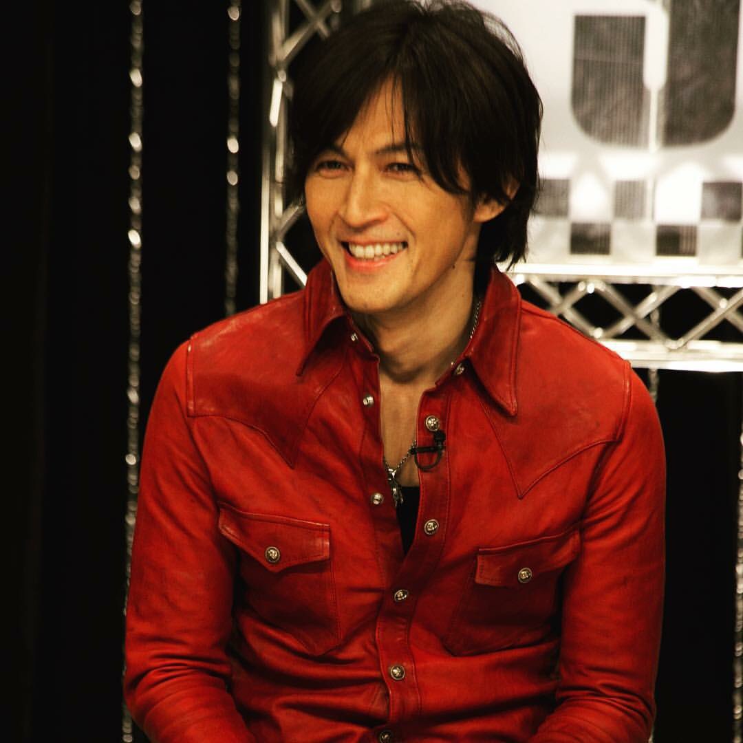 Bz_s_and_a_DoAs's tweet photo. B'z 稲葉浩志さん!!52歳の誕生日、大変におめでとうございます!!!!!🎂_(≧▽≦)o🎉
いつまでもTAK松本さん&サポートメンバーと共に音楽活動を貫いていって下さいね!!!✨✨✨
#稲葉浩志生誕祭
#178day
#稲葉浩志
#52歳
#稲葉浩志が52歳だなんて嘘だろ https://t.co/rHDEENZvza