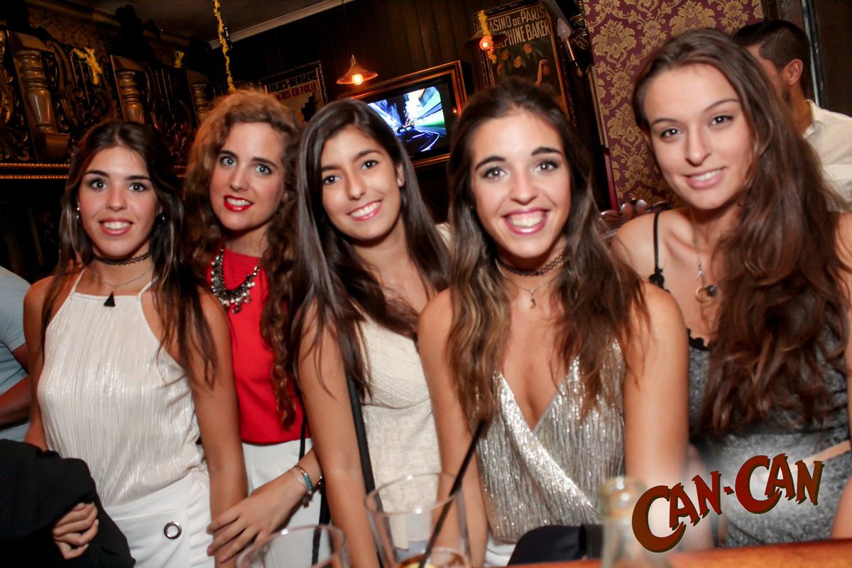 CanCanMalaga's tweet photo. #CanCan #Viernes #Bardecopas #NosGustaelViernes #Málagacentro #Fiesta #Amigos https://t.co/Q9IKcJQ1Ej