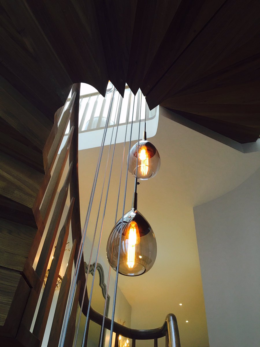 Design details at the latest offering from <a href="/RichstoneProps/">Richstone Properties</a> - Langdale House #LDF16