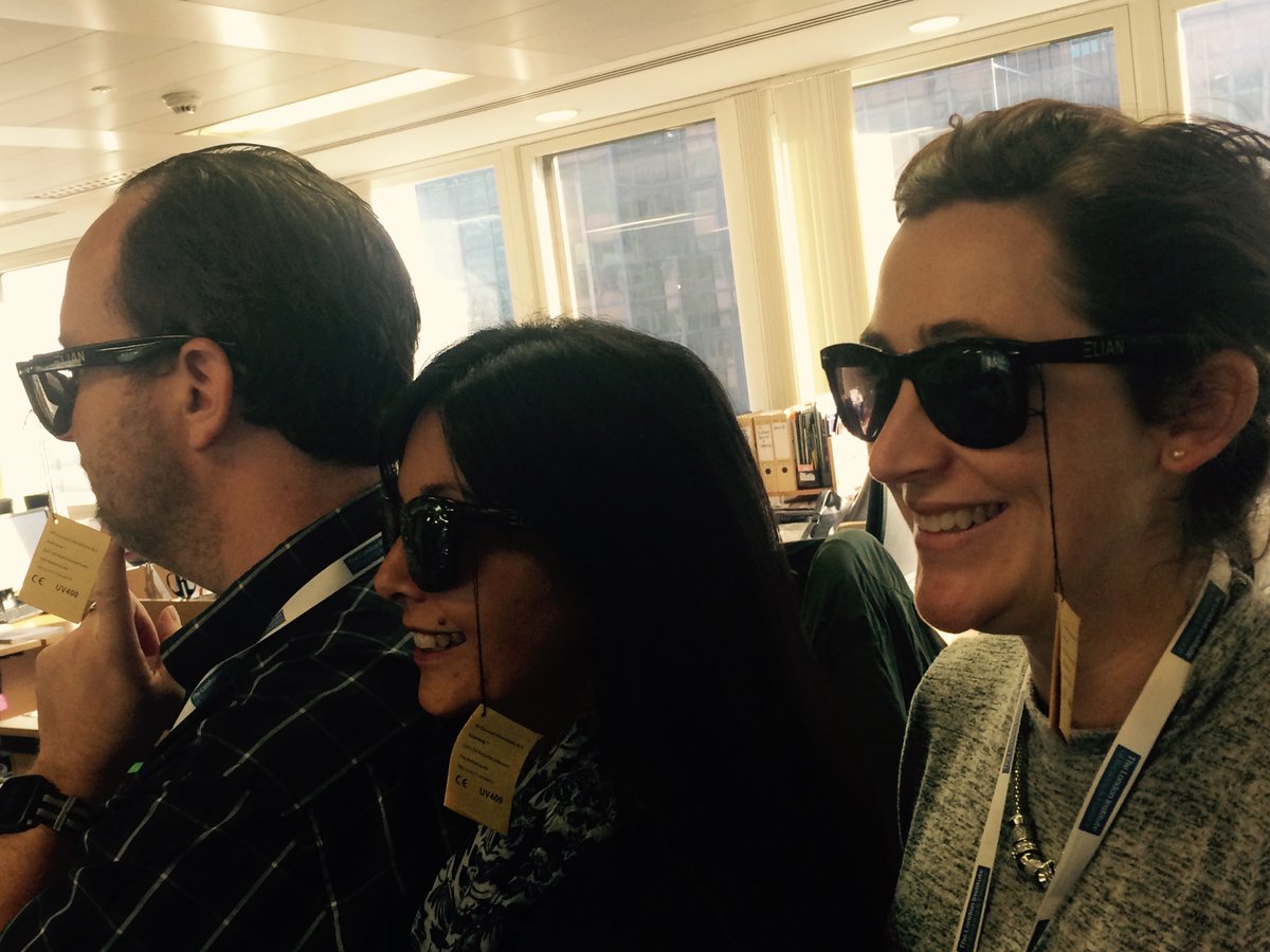 ProShareUK's tweet photo. Merch for our conference goodybags arriving! Thanks for the sunglasses @ELIANGLOBAL https://t.co/rvOgrSCYbB https://t.co/Qwj0CnPsIc