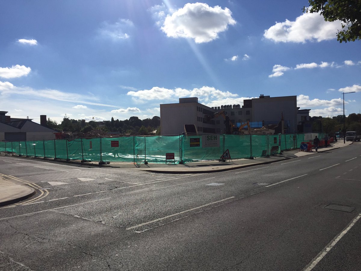 CDC_Demolition's tweet photo. All go at Princes Street, Ipswich. Reduced dig, crushing, piling mat and some demolition left to complete @CDC_Demolition @whipstreet https://t.co/9Y3vtemWnp