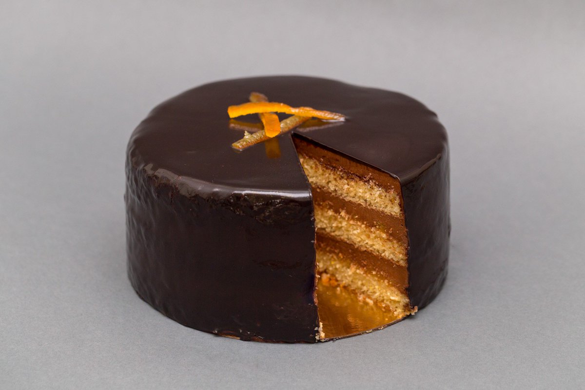 Our #new Jaffa Cake in now available to CLICK &amp; COLLECT! ow.ly/BuPM304sCqY #orangeisthenew #JaffaCakes #chocolateorange