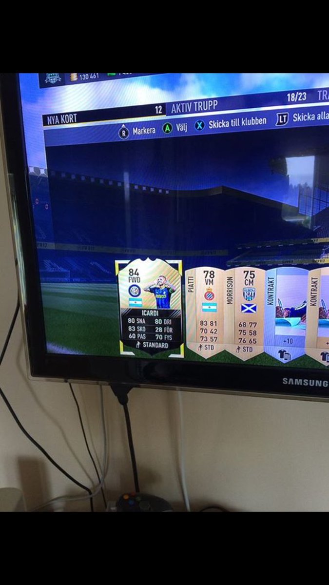 ClyseBetting's tweet photo. Haha best start i've had on FUT ever, my lil bro packed discardi after winning FUT draft🙈 https://t.co/CMFRr8KZbh