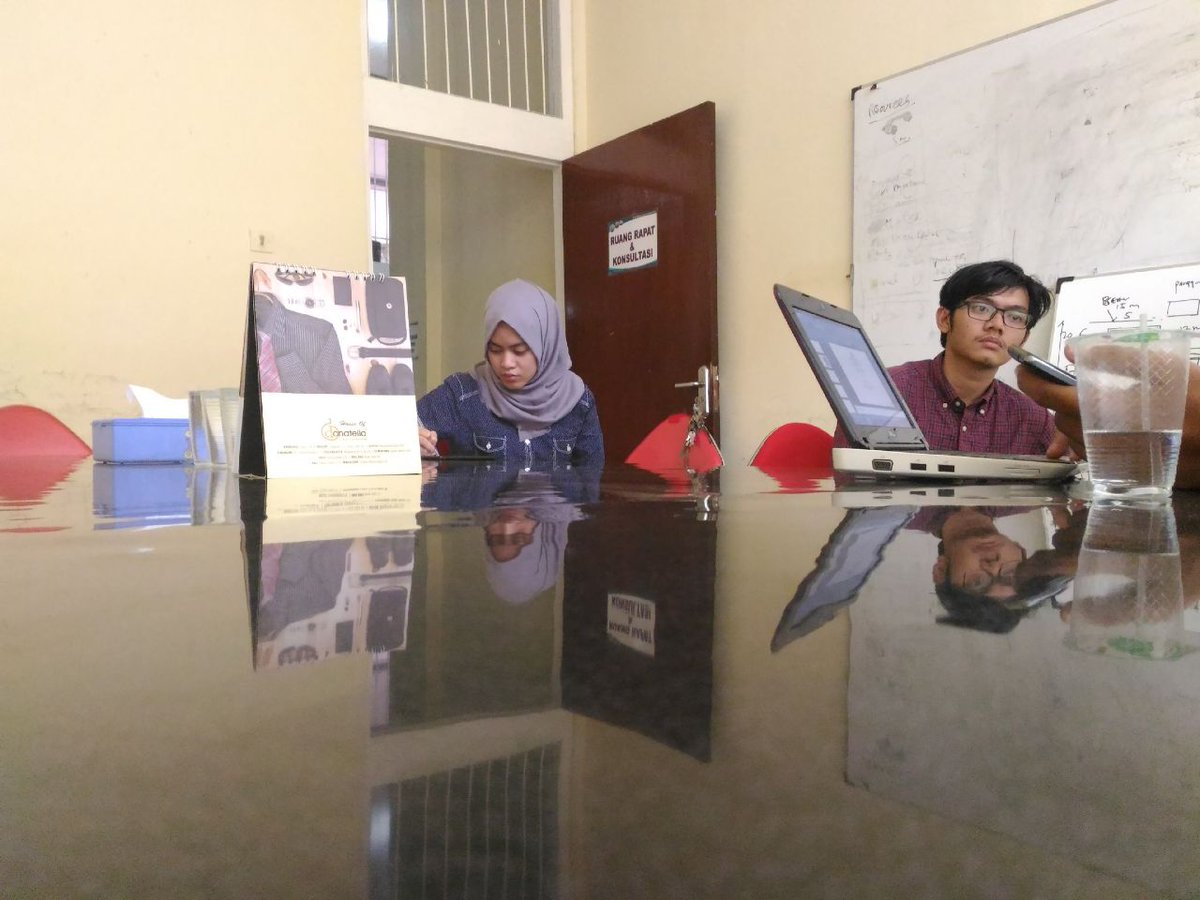 Membahas pengembangan karier mahasiswa melalui progran kemahasiswaan👌