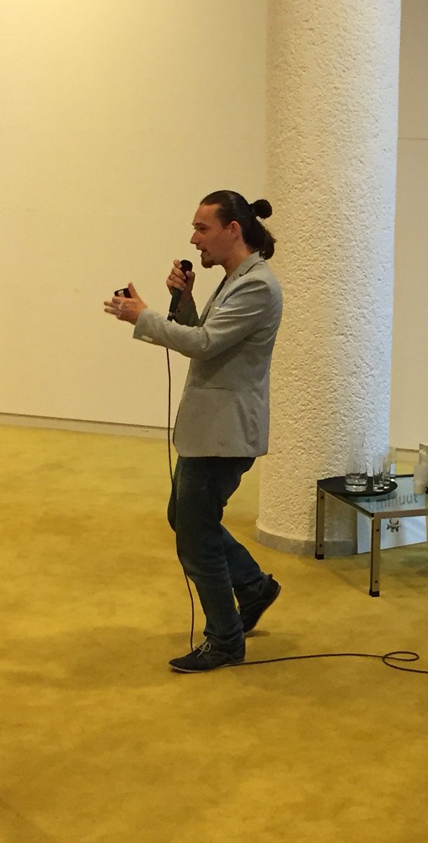 De overwinning van de groep en de overwinningsgroep van Devi Hisgen. <a href="/factcongres2016/">FACTcongres2016</a> #fitf2016